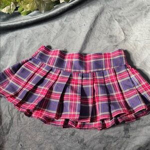 Plaid Pleated Mini Skirt - Red & Navy